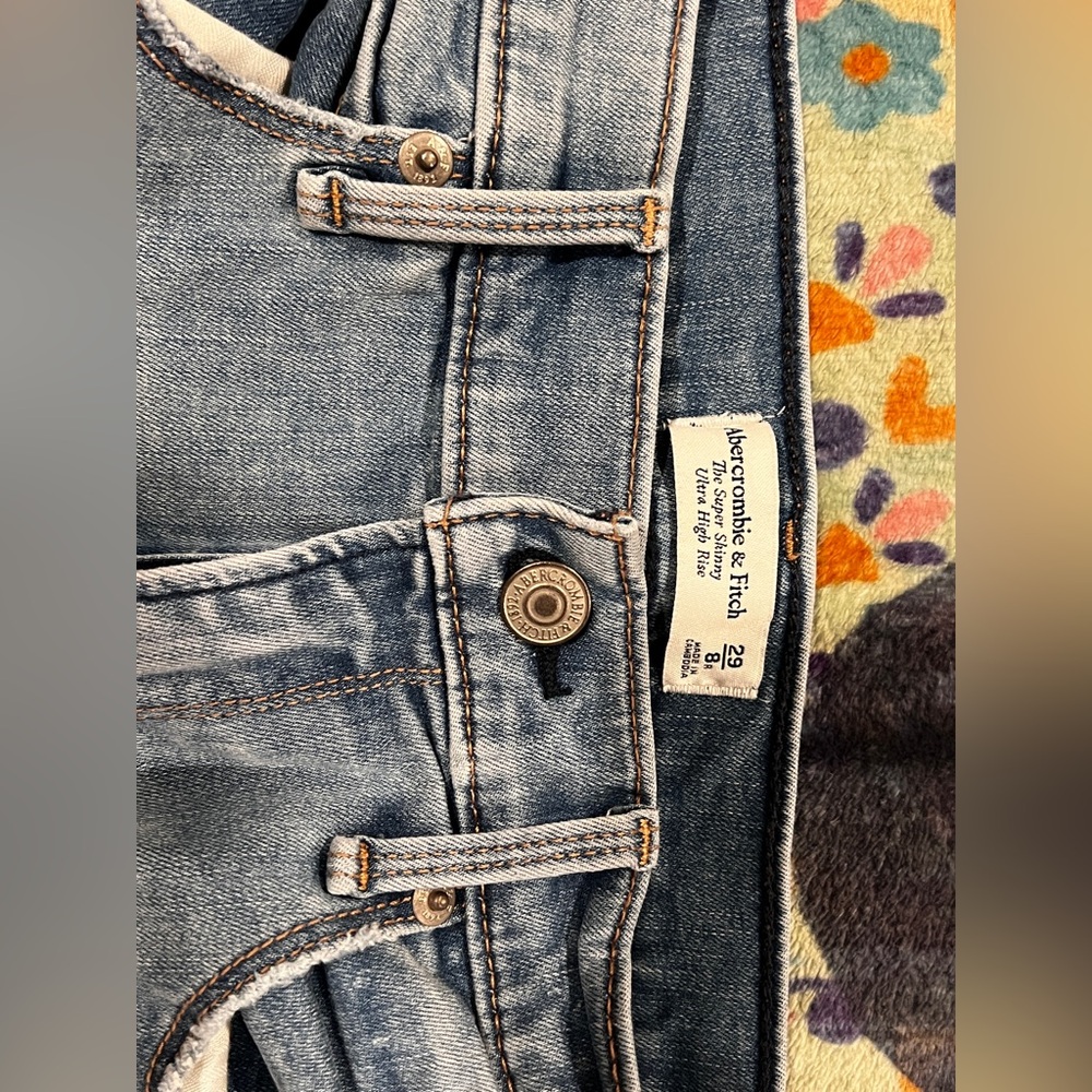 Abercrombie & Fitch Super Skinny High Rise Distressed Jeans - Picture 11 of 15